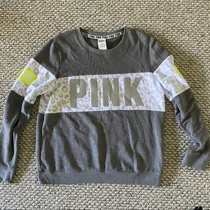 VS Pink Cheetah Long Sleeve